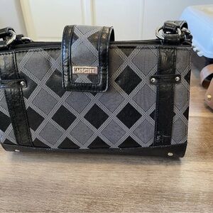 Miche Charlotte Purse And Shell. Very Good But Signs Of Wear. (See Pics)